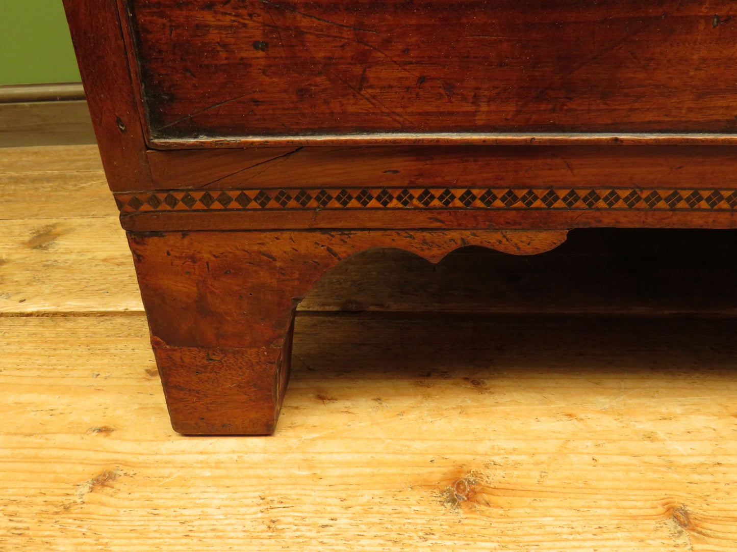 Imposing Georgian Chest of Drawers