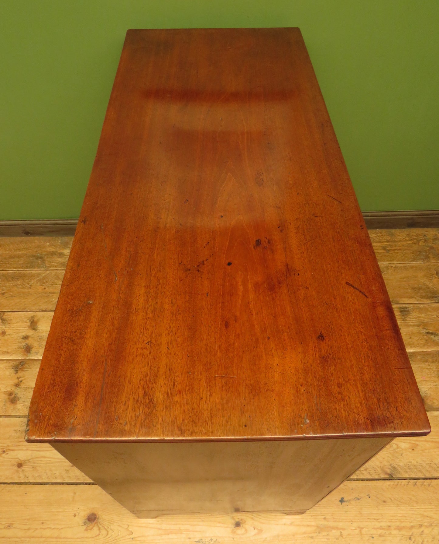 Imposing Georgian Chest of Drawers