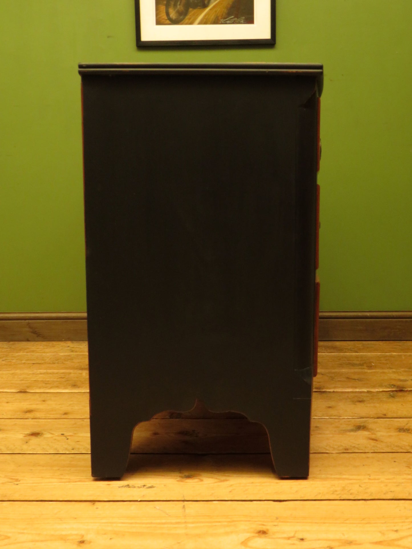 Black and Wood Bow front Chest of Drawers