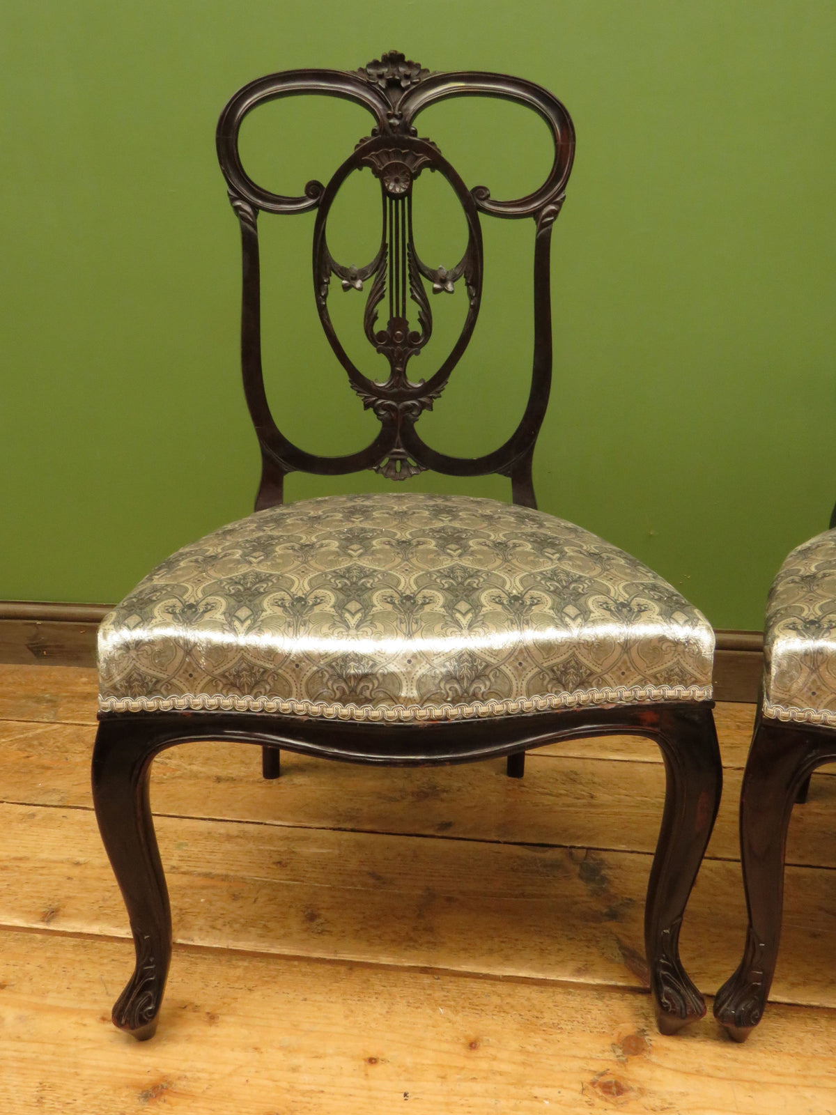 Aesthetic Movement chairs in 'Queen Of The Night' by Laurence Lewellyn-Bowen