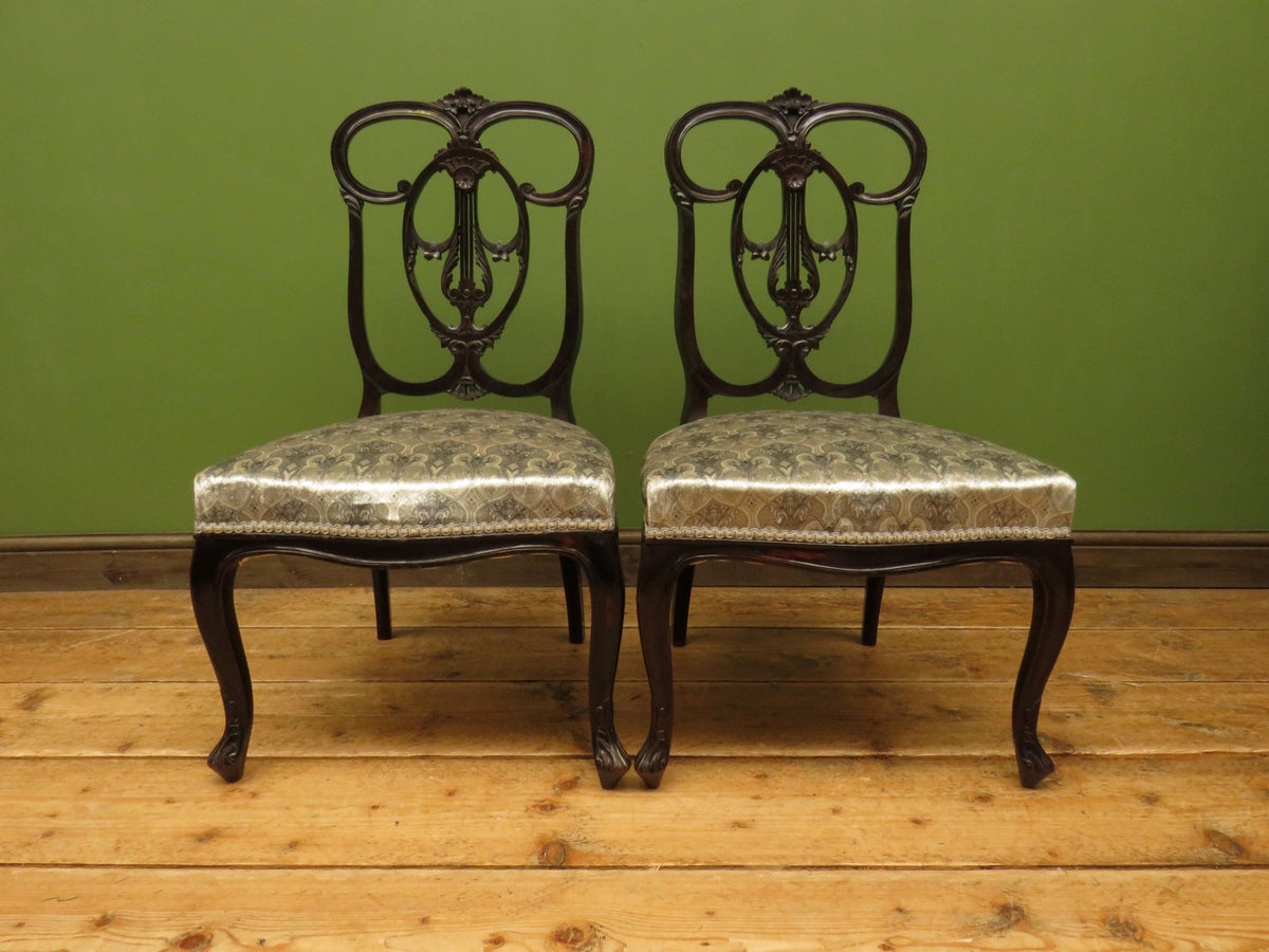 Aesthetic Movement chairs in 'Queen Of The Night' by Laurence Lewellyn-Bowen