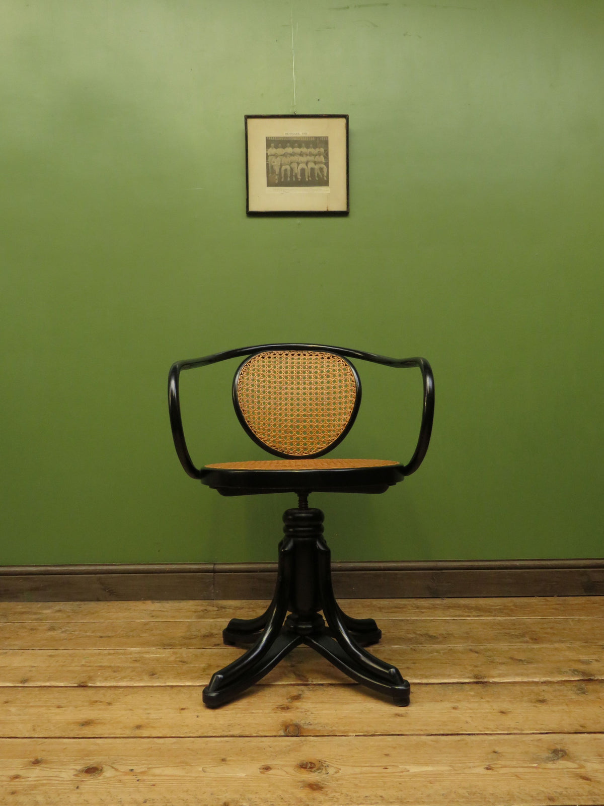 Thonet Bentwood Swivel Office Chair 5501 by ZPM Radomsko Furniture
