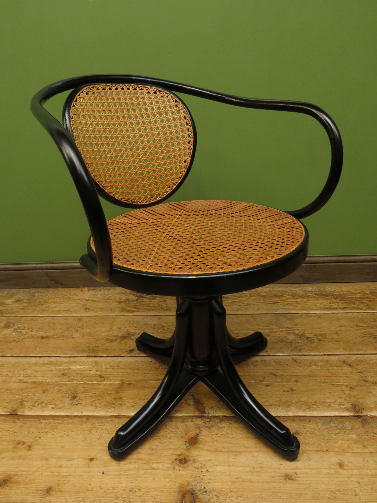 Thonet Bentwood Swivel Office Chair 5501 by ZPM Radomsko Furniture
