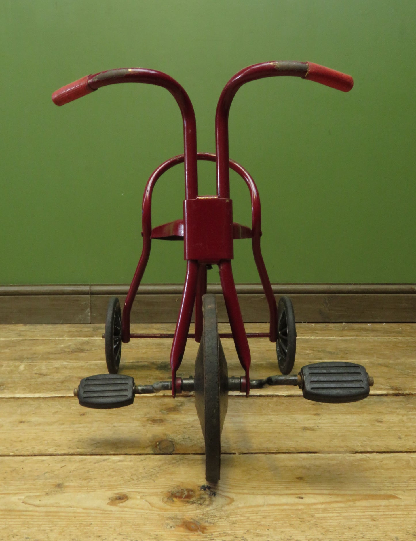 Vintage Red Raleigh Childs Tricycle