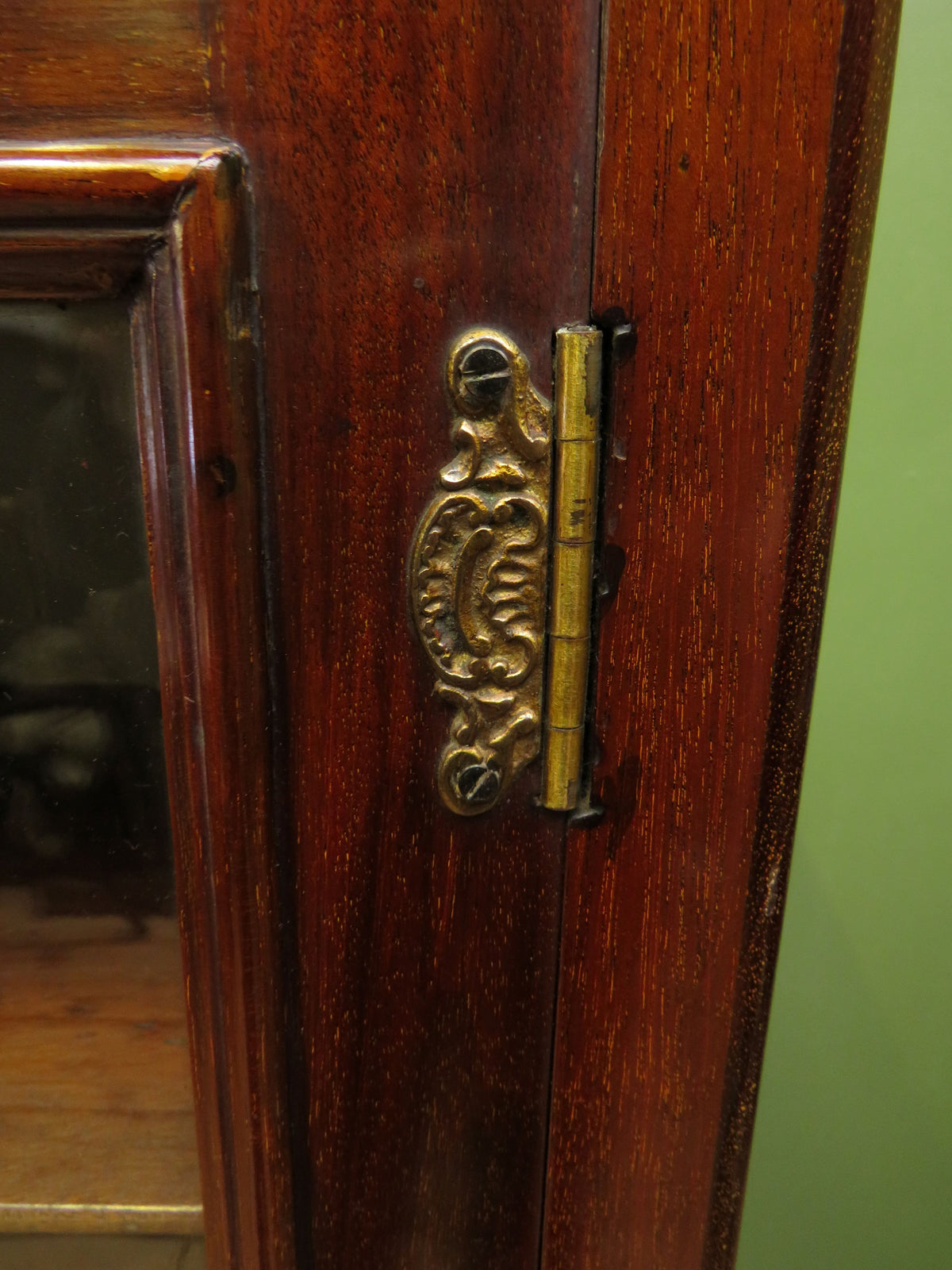Antique Edwardian Mahogany Glazed Display Cabinet Bookcase with hand-painted flower decoration