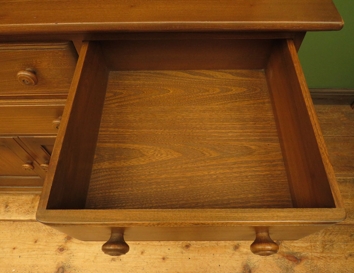 Ercol Welsh Dresser Farmhouse Cabinet Display Storage Cupboard